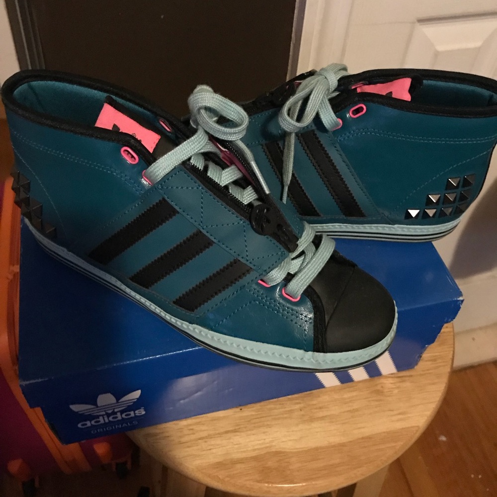 Adidas